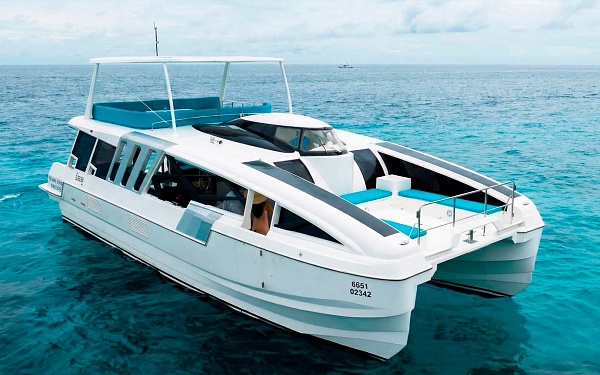 Аренда моторного катамарана Power Catamaran 50 на Пхукете